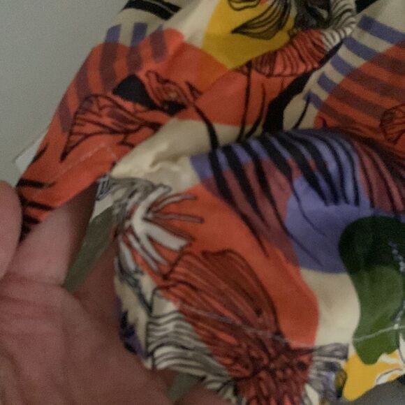 Worn Once! Massive M button down short sleeve shirt - Picture 5 of 7